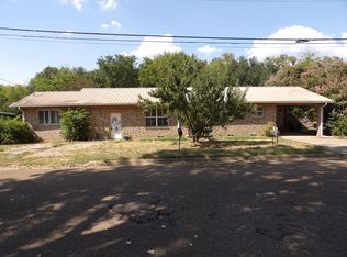 402 Keith St, Mount Vernon, TX 75457