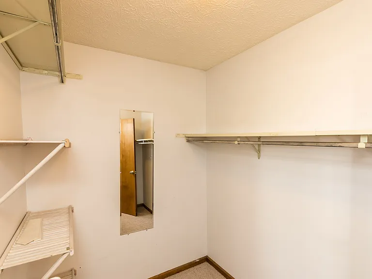 4112 Loughmoor Dr — Photo 17