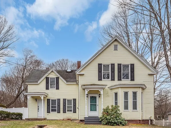 9 William St, Pepperell, MA 01463