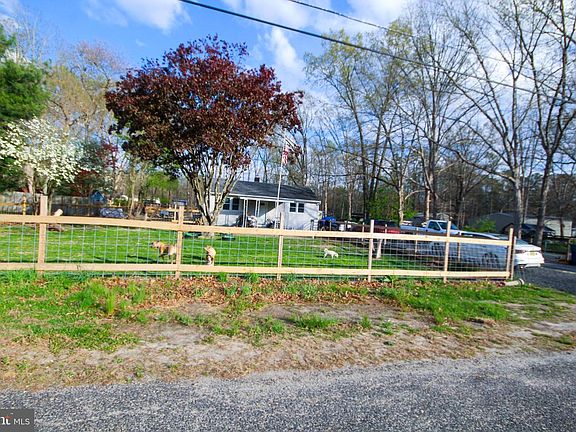 2nd image of 114 Colin Rd