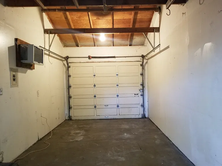 16240 Keith Way — Photo 12