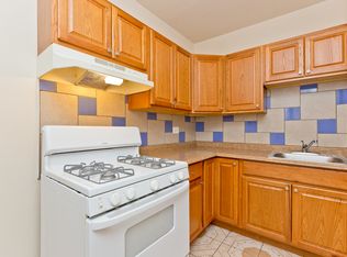 7435 N Seeley Ave #1, Chicago, IL 60645