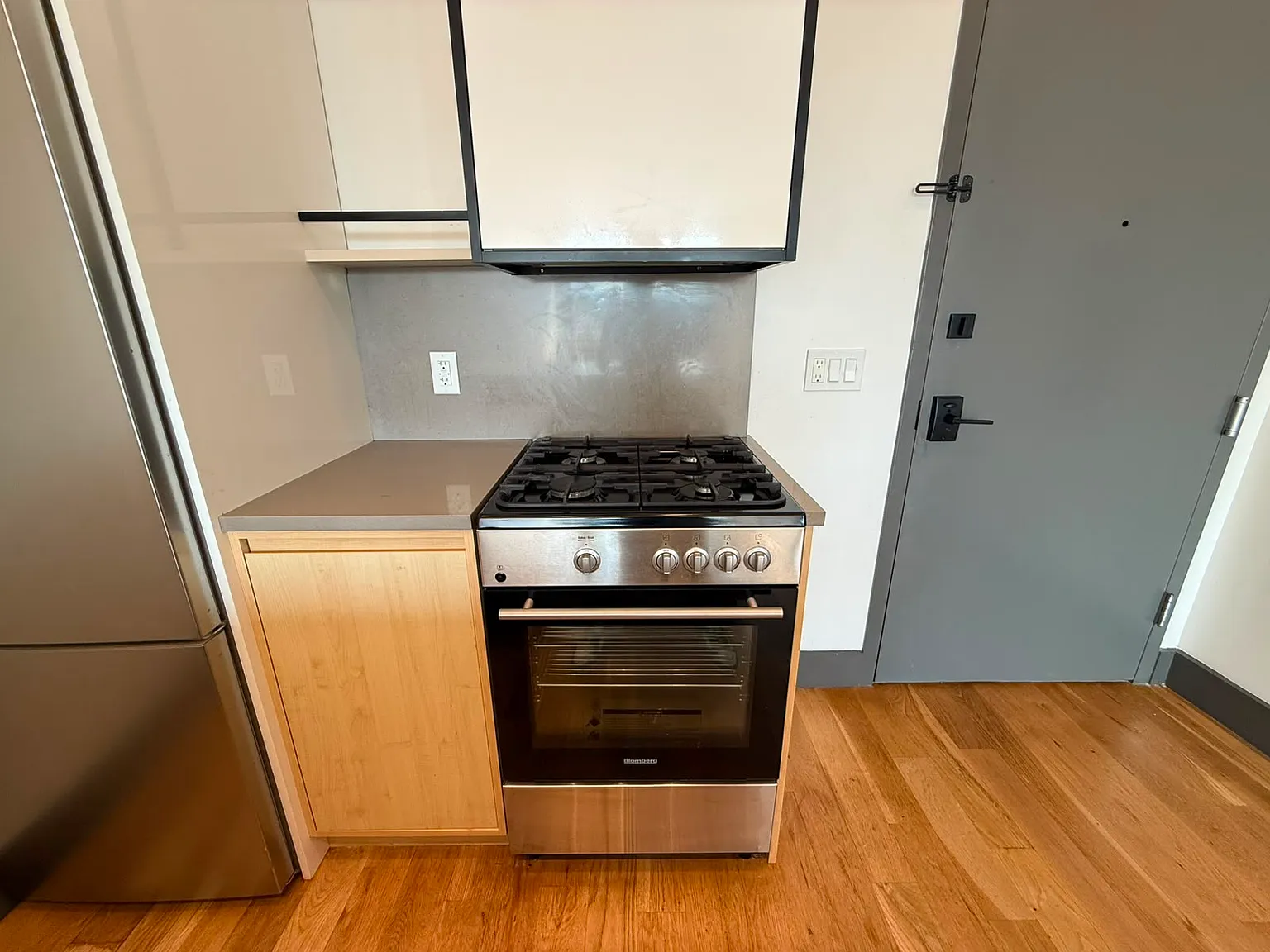 426 Arlington Ave — Photo 1