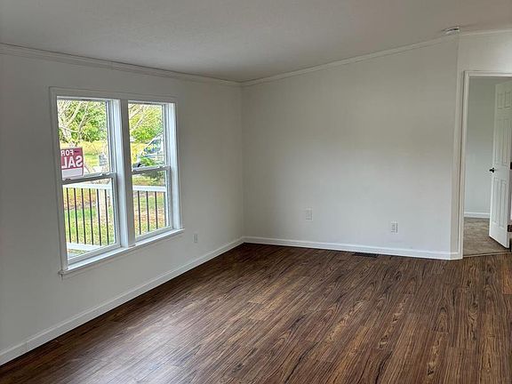 5th image of 35260 6th St