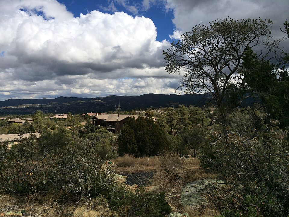 Raised lot with great views