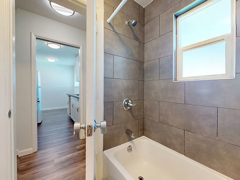 265 Vernon St — Photo 28