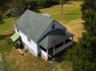 1409 Oneida Valley Rd, West Sunbury, PA 16061