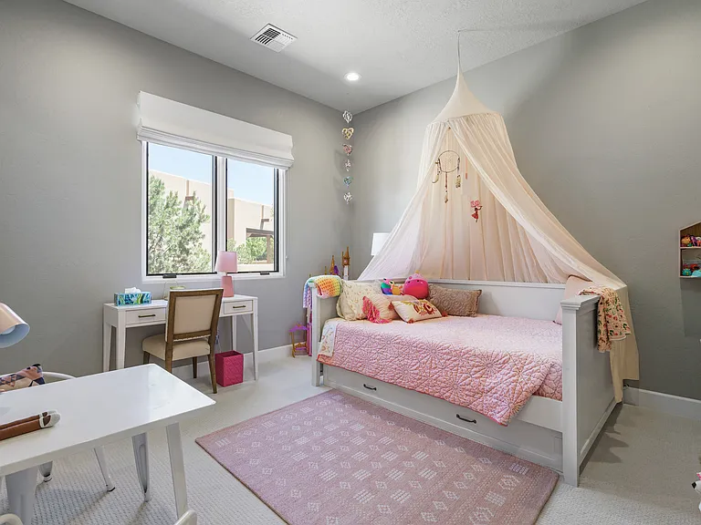 Bedroom with full sized bed