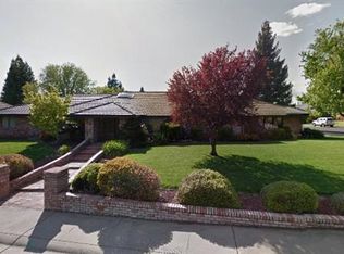 1604 Champion Oaks Dr, Roseville, CA 95661
