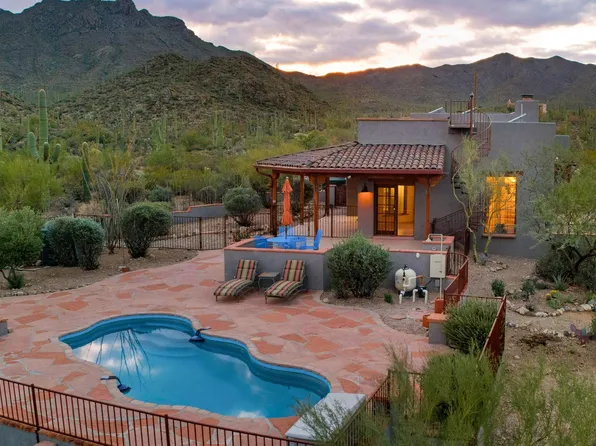 6615 W Sweetwater Dr, Tucson, AZ 85745