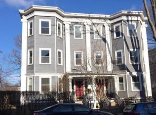 219-221 Harvard St #221-2, Cambridge, MA 02139