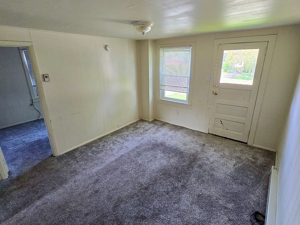 Front entrance to living room