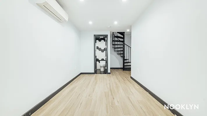 Rented by Nooklyn NYC LLC | media 12