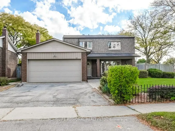 2557 Brasilia Cir, Mississauga, ON L5N 2E9