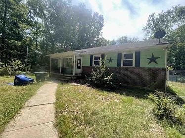 2nd image of 1836 Grant Ave