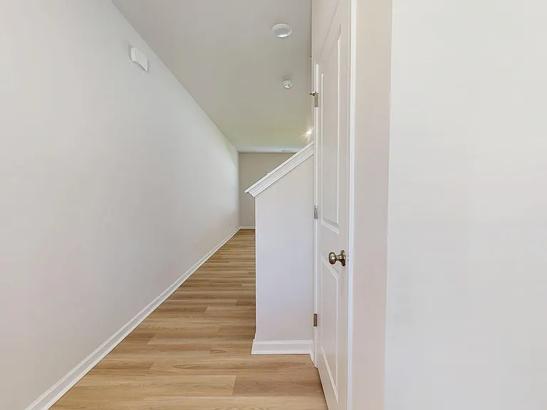 Belmeade Grove — Photo 29