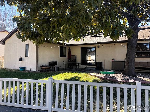 5th image of 6 Pine Ct