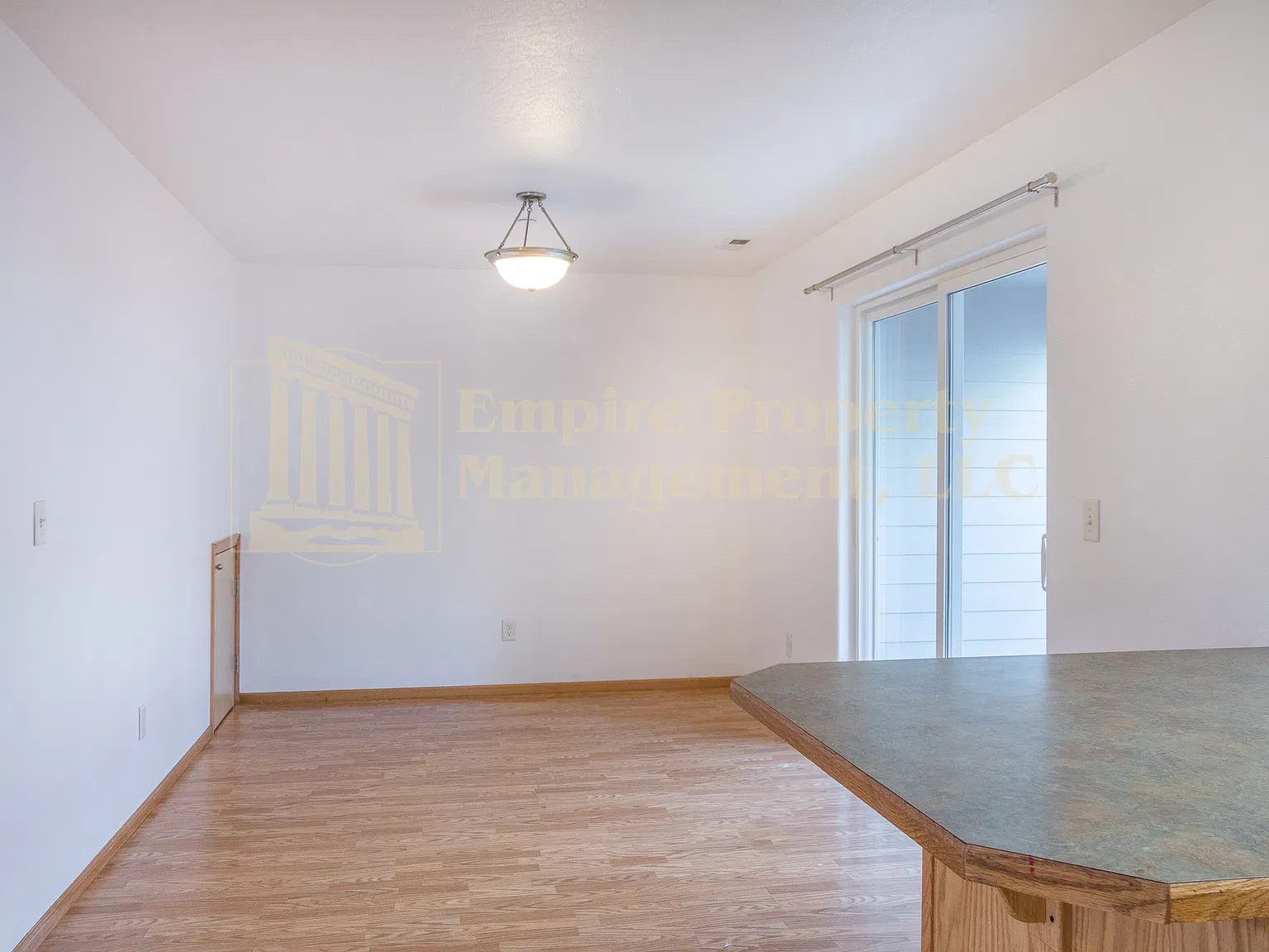 25160 E. Broadway Ave. - 4B -K... — Photo 2