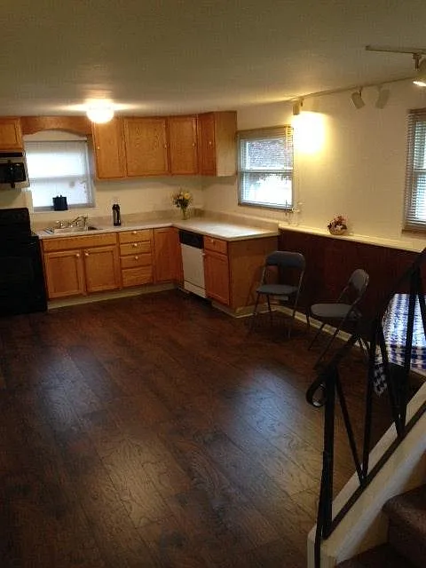 230 Melbourne Boulevard — Photo 4