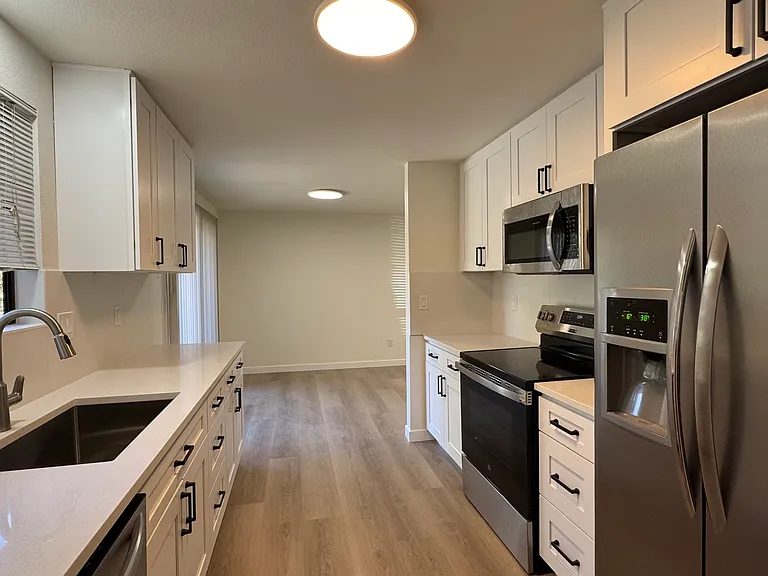 8223-8225 42nd Street Ct W — Photo 4