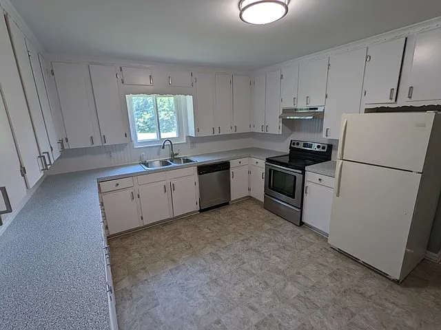 670 Dixie Club Rd #A — Photo 4