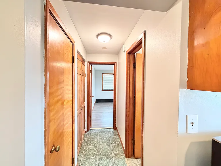 74 Newman St #4 — Photo 5