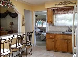 5th image of 29 Dorchester Dr