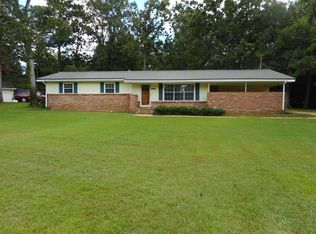 1707 Greenwood Cir, Demopolis, AL 36732