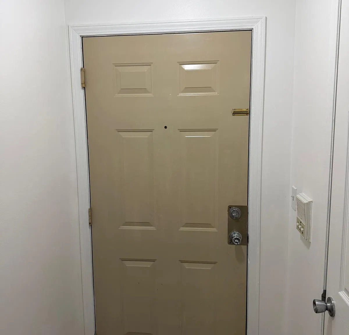 1353 Cunat Ct — Photo 2