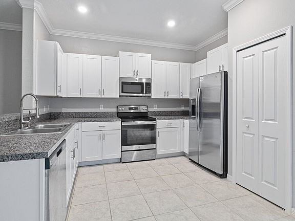 4th image of 23225 Willow Glen Way