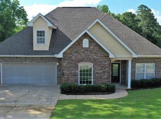 112 E Robertson Ct, Enterprise, AL 36330