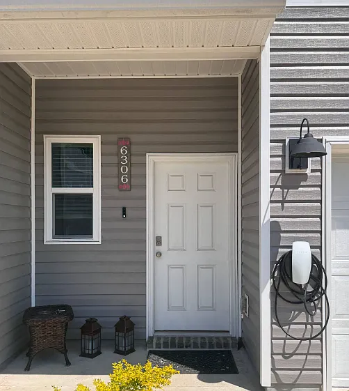 6306 Grove Park Dr — Photo 3