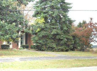 650 Saint Rose Rd, Lebanon, KY 40033