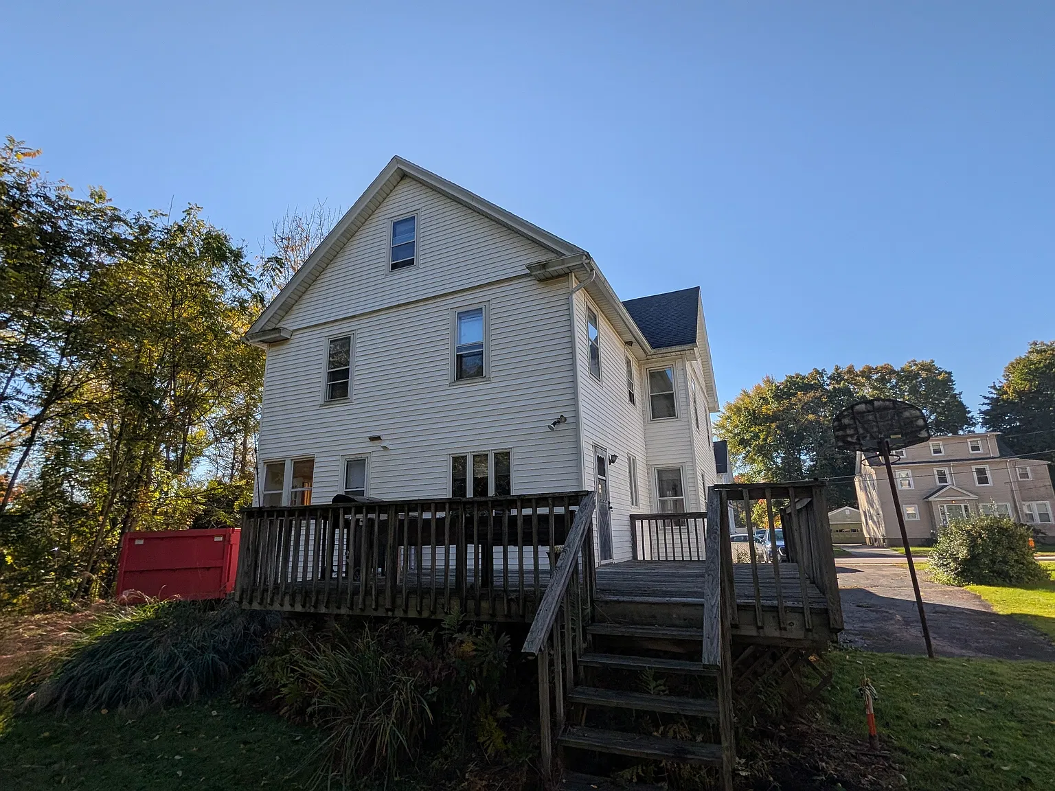 3 bed, 1175 sqft, $2,800 — Photo 4