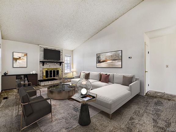 3rd image of 13940 E Linvale Place