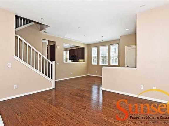 5th image of 10423 Whitcomb Way Unit 112
