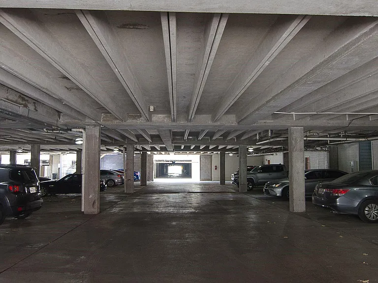 2529 Rio Grande St #39 — Photo 25