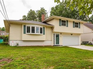 13953 Starlite Dr, Brookpark, OH