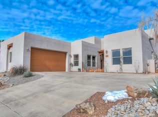2525 Redondo Santa Fe NE, Rio Rancho, NM 87144