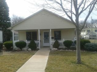 908 E London Ave, Peoria Heights, IL 61616