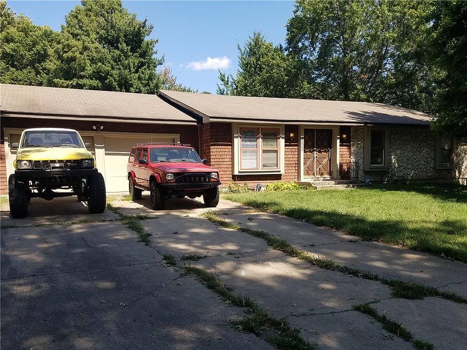 1st image of 8220 Freeman Ave