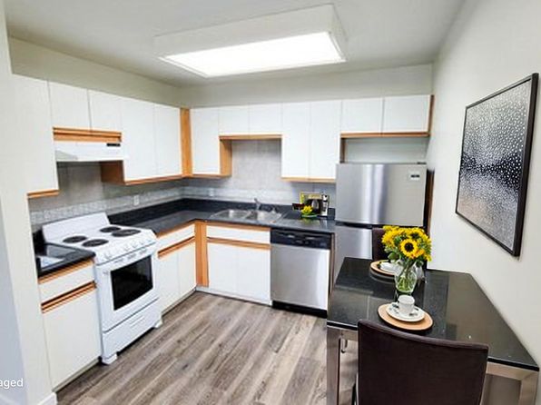 2 bedroom rental in Abbotsford — photo 4