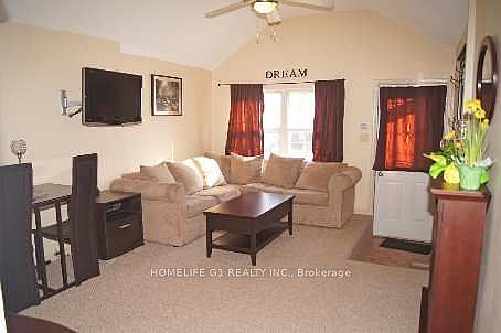 2nd image of 122 Harding Blvd