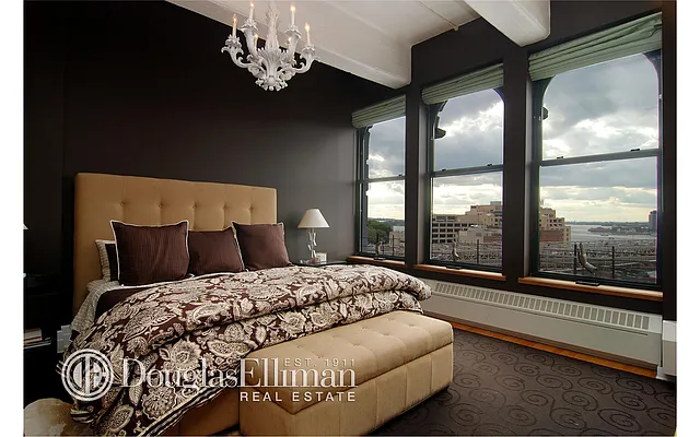 Rented by Douglas Elliman | media 2