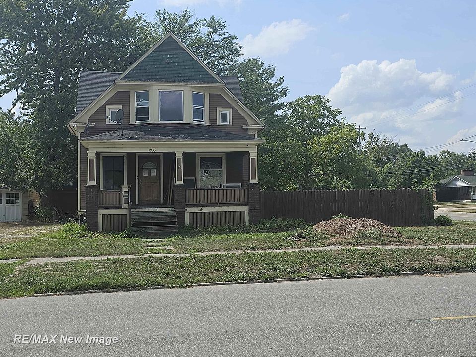 1st image of 1933 N Carolina St