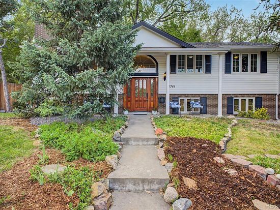 2749 Simms Street, Lakewood, CO 80215