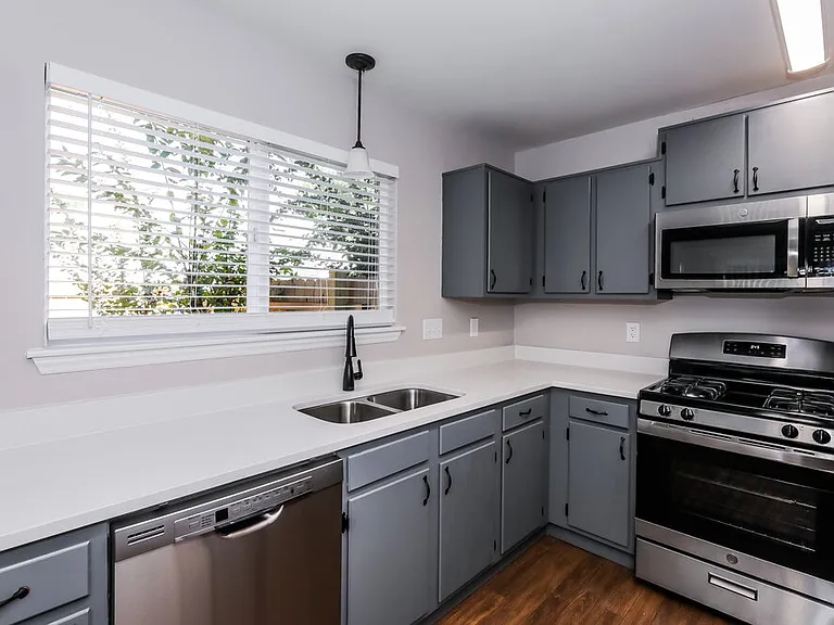 6502 Woodthrush Dr — Photo 10