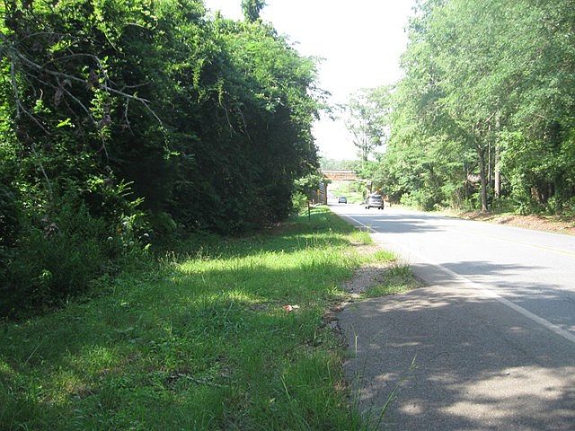 2nd image of 7053 Roosevelt Hwy