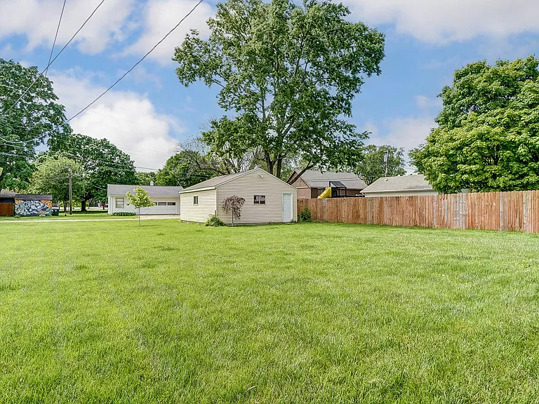 71 Lucas Dr — Photo 61