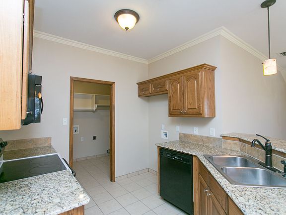 5th image of 16130 Rolling Meadows Dr #16130